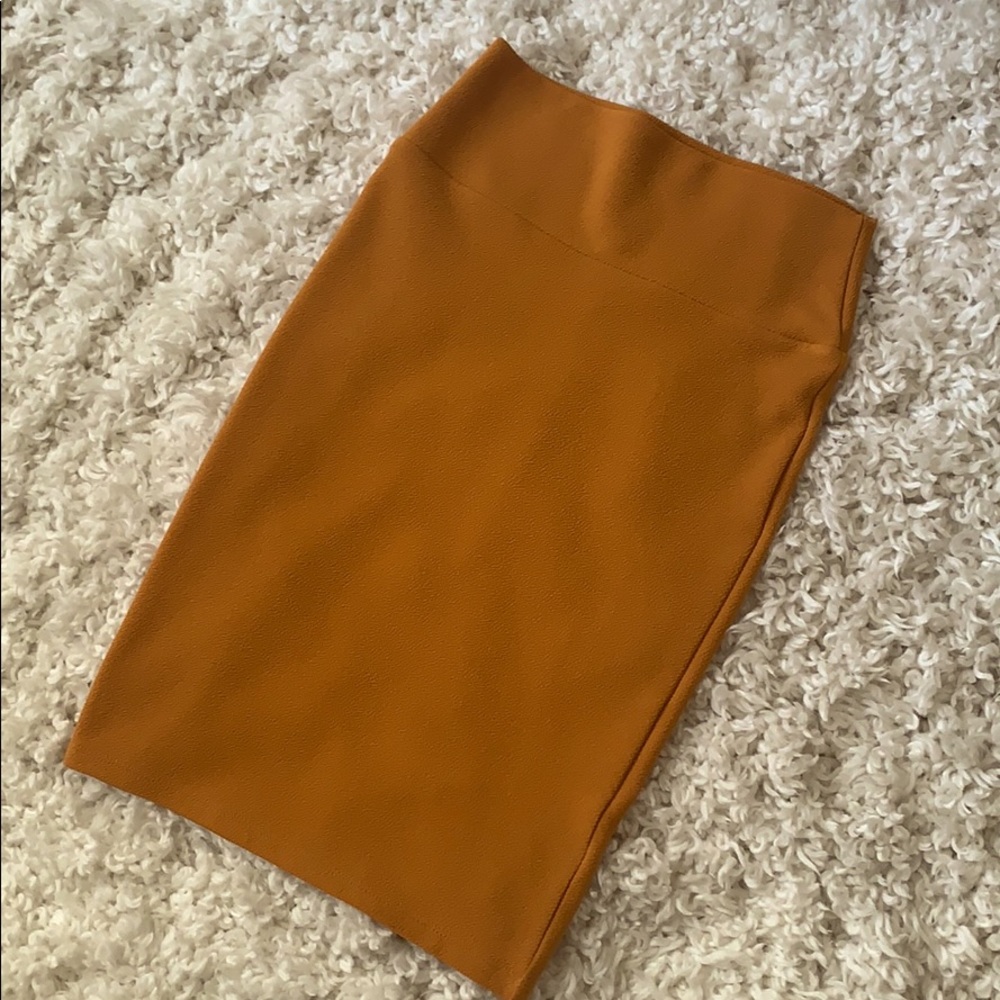 LuLaRoe Cassie